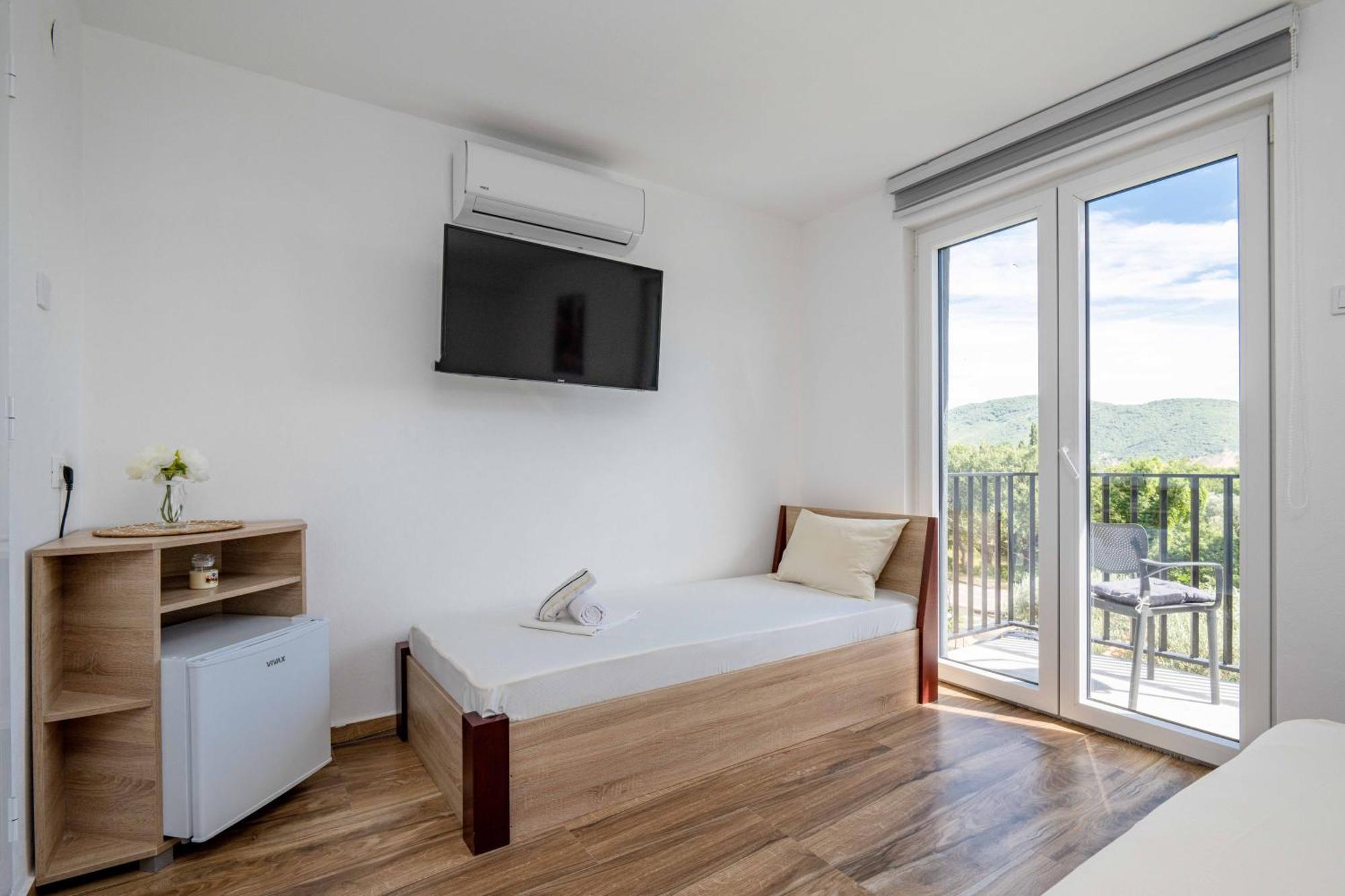 Sumice Inn Petrovac Extérieur photo